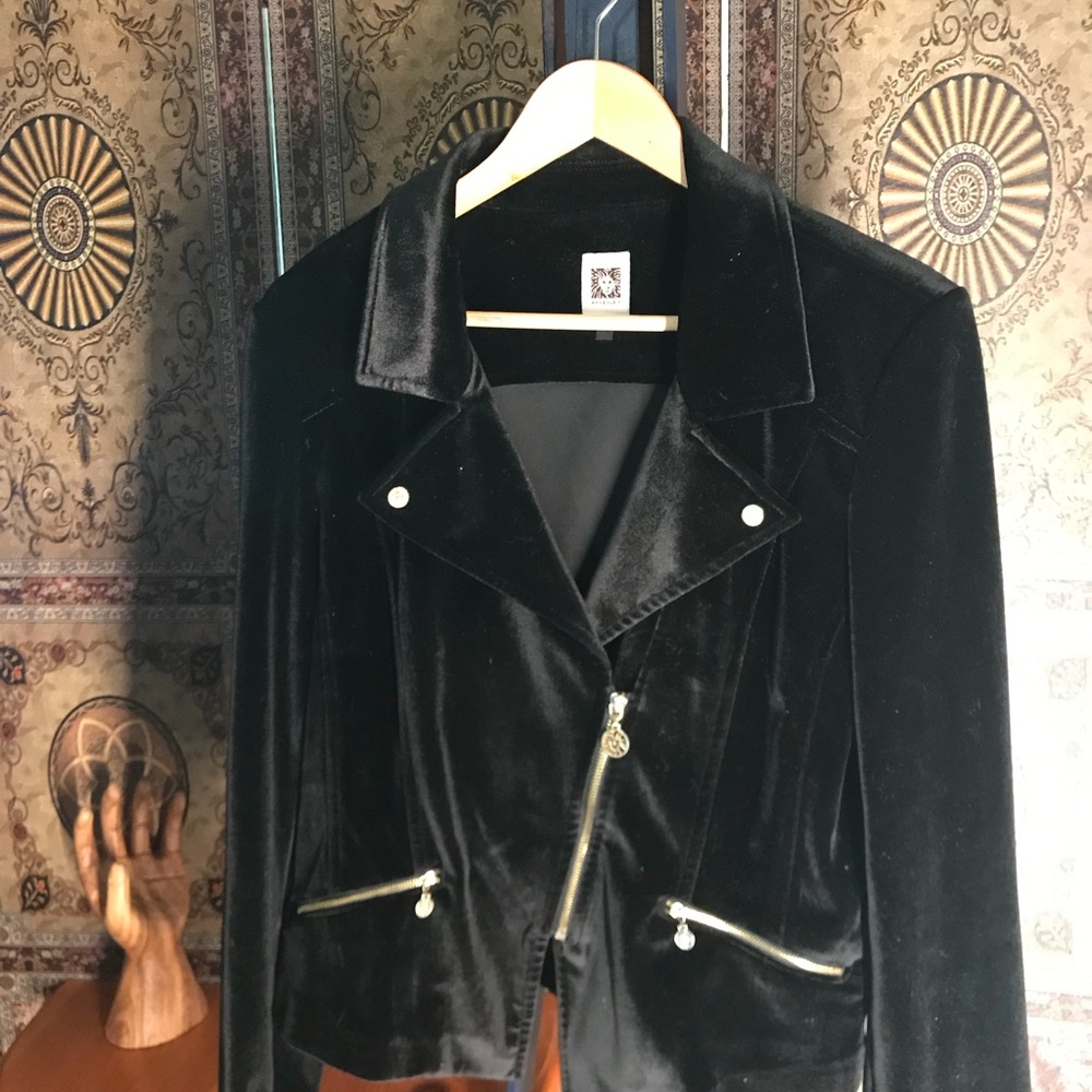 Black Velvet Blazer with Notched Lapel